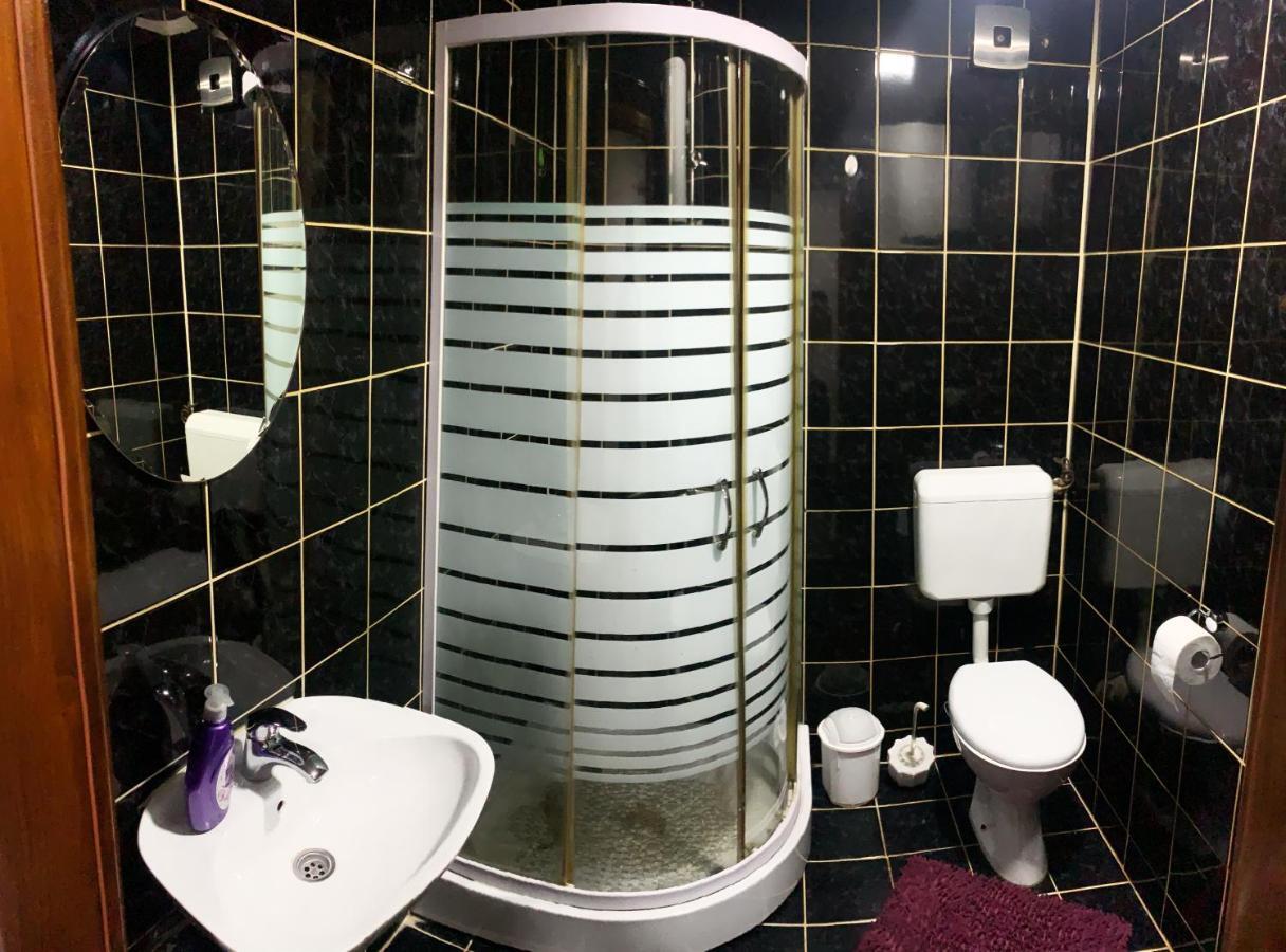 Modern Apartment Brcko Bagian luar foto